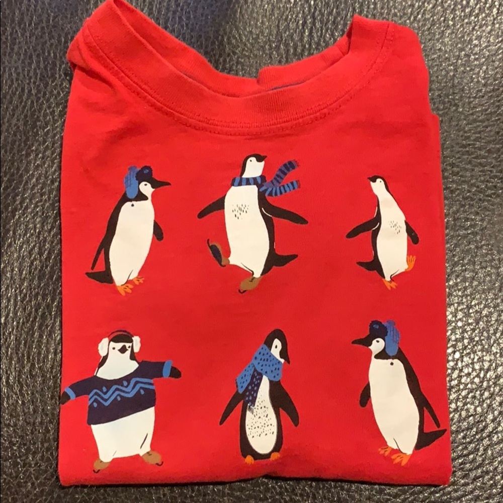Hanna Andersson red penguin shirt size 90